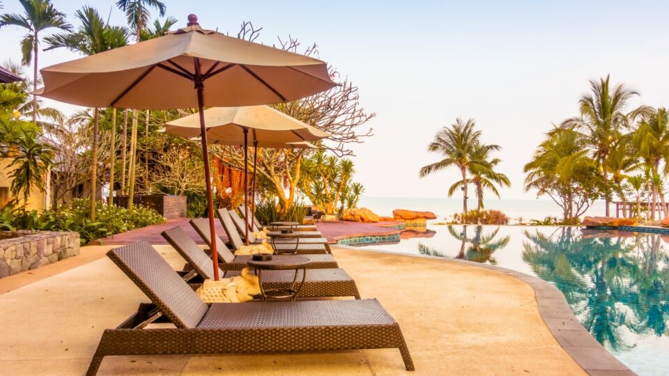 6 Effective Hotel Packages For Guests RoomRaccoon